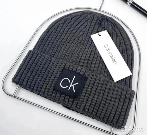 Мужская шапка