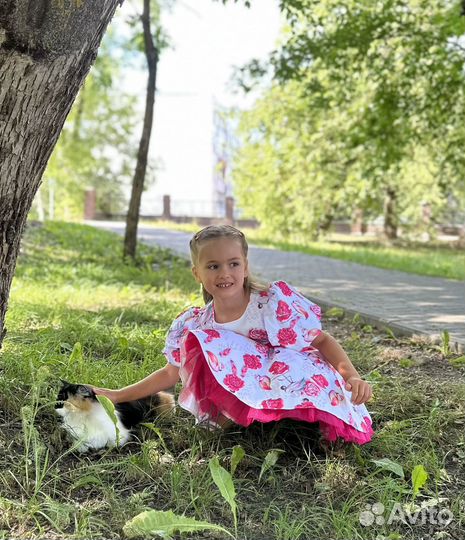 Платье нарядное