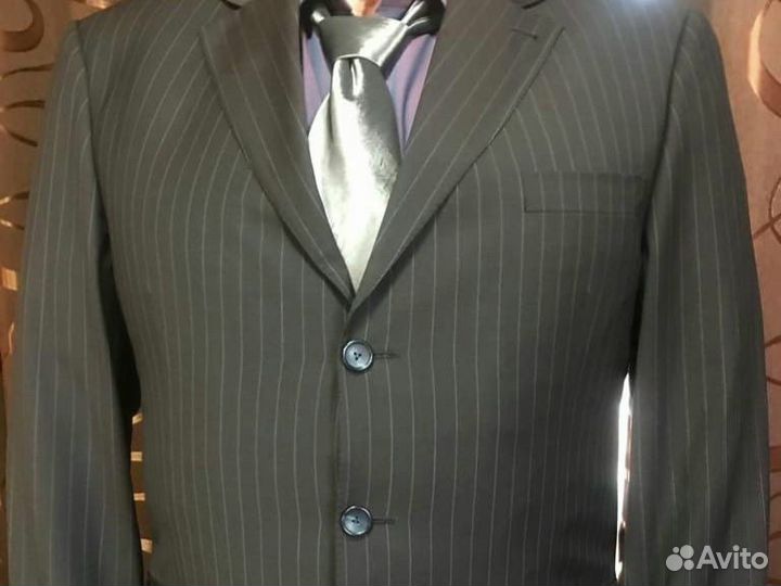 Мужской классический костюм 54 Van Laack