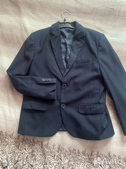 Школьный пиджак на полного мальчика