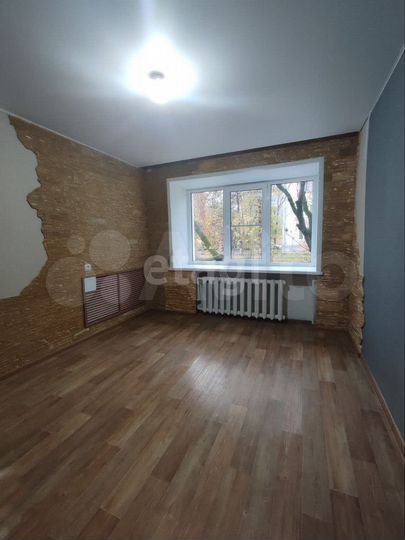 Комната 12,2 м² в 2-к., 1/4 эт.