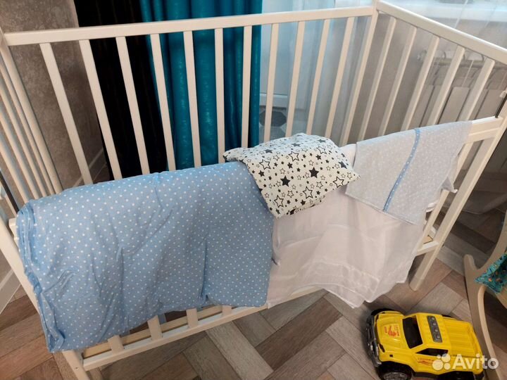 Комплект в кроватку для новорожденных