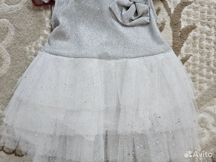 Платье для девочки нарядное на новый год