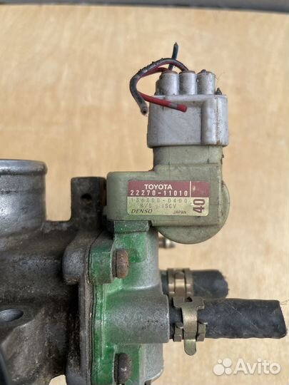 Дросельная заслонка 22270-11010