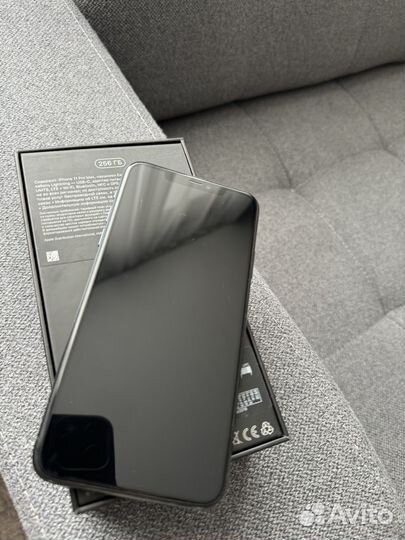 iPhone 11 Pro Max, 256 ГБ