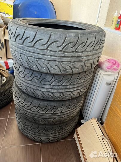 Sumaxx Max Drifting Z1 245/45 R18 100W