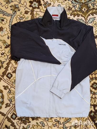 Спортивный костюм женский