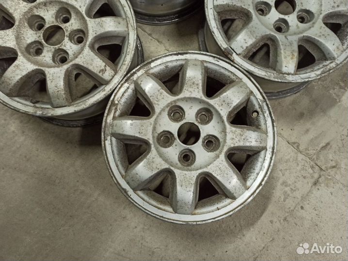 Оригинал Литые диски 5x114.3 Mitsubishi R15