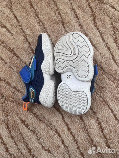 Кроссовки детские котофей 20