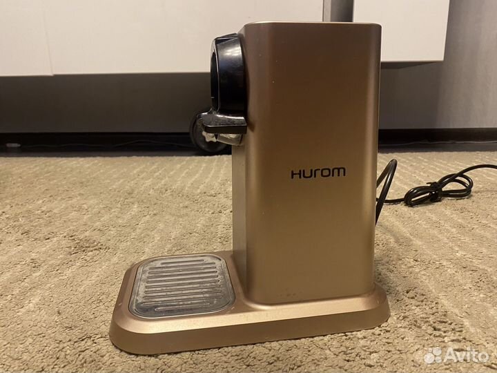 Соковыжималка шнековая hurom