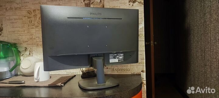 Монитор Philips 243v