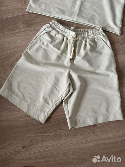 Спортивный костюм женский