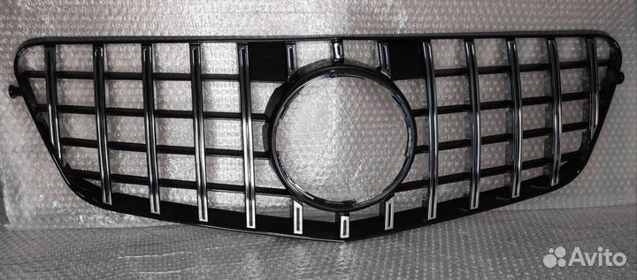 Решетка радиатора mercedes W212 дорестайлинг