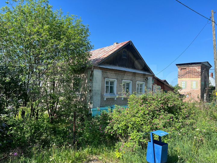 Дом 105,9 м² на участке 6,1 сот.