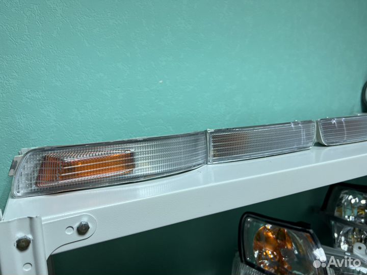 Фары противотуианные Туманки Toyota Crown 140