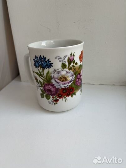 Чашка и маленькие блюдца. Рига. Добруш. СССР