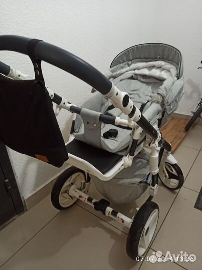Коляска 2 в 1 adamex