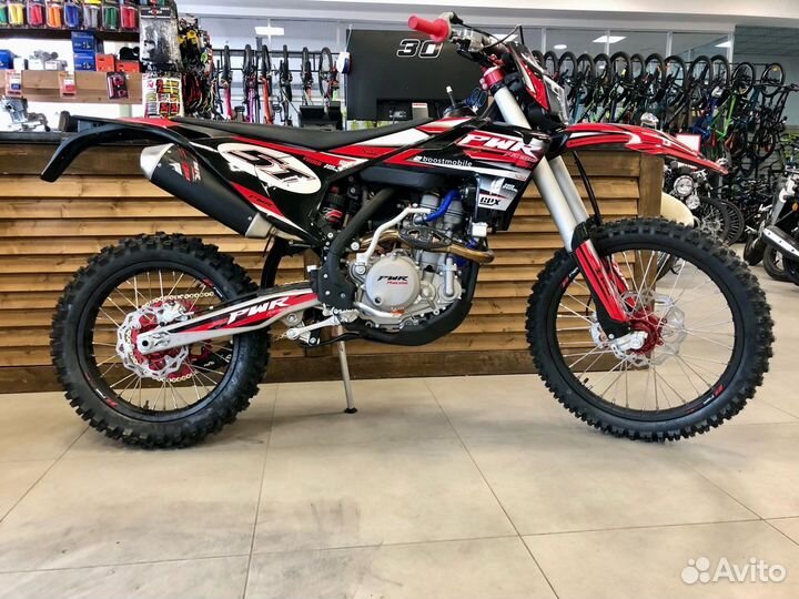 Эндуро-мотоцикл PWR 300 NC