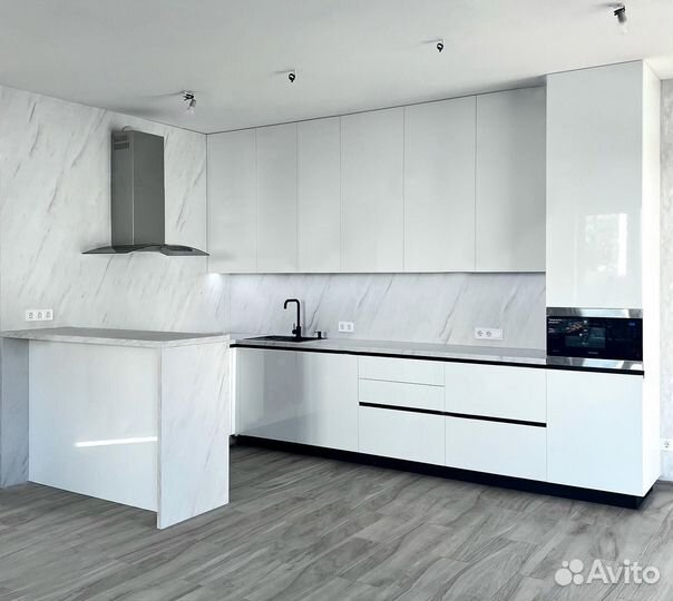 Кухни на заказ (Кухонный гарнитур новый)