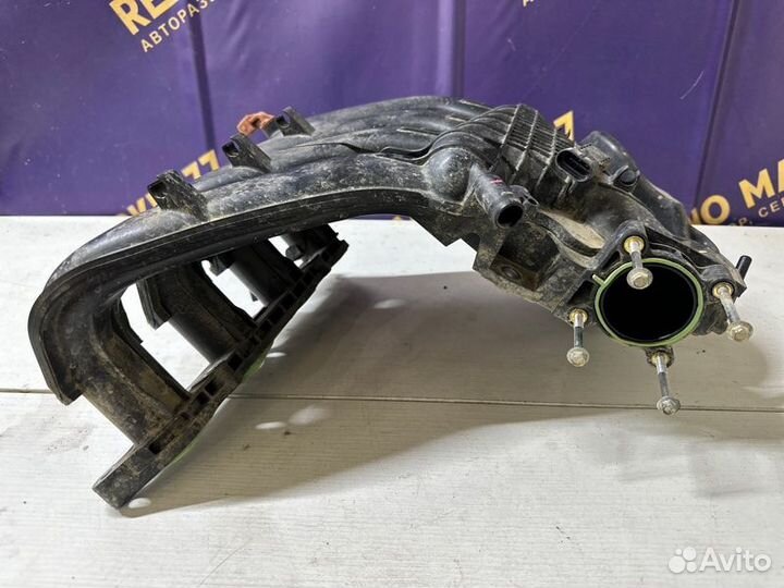 Коллектор впускной Renault Sandero хечбек H4M 2020