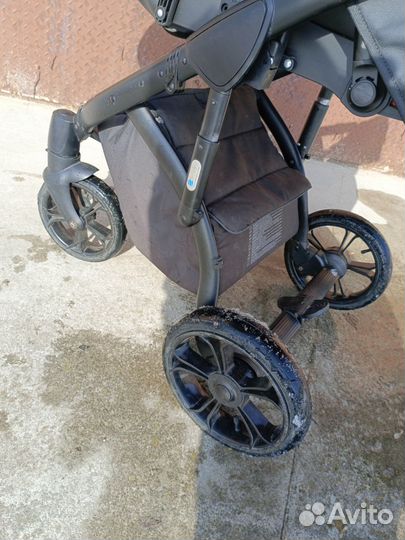 Коляска прогулочная или 2 в1