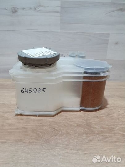 Бункер (бачок) соли Bosch Артикул 645025