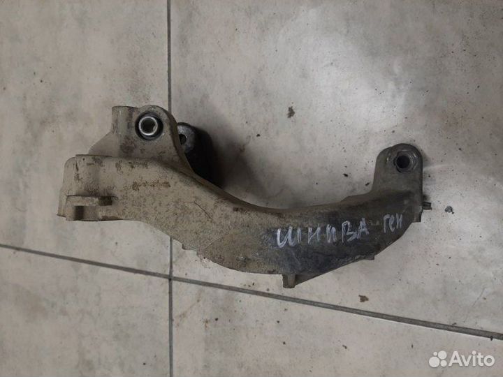Кронштейн генератора Chevrolet Niva ваз 2123 2006