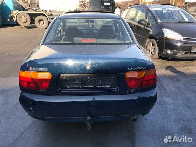 Разбор на запчасти Mitsubishi Carisma