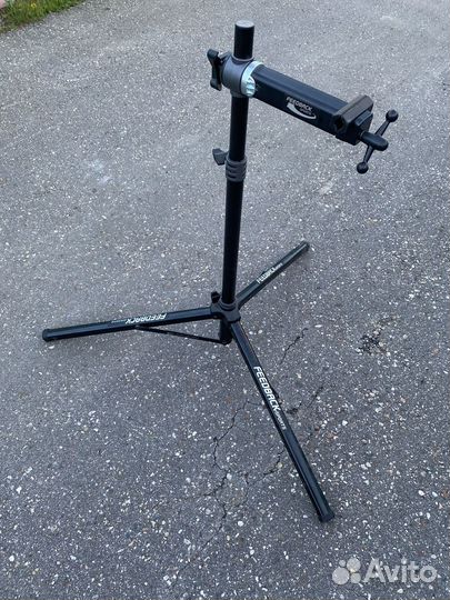 Стойка для ремонта велосипеда