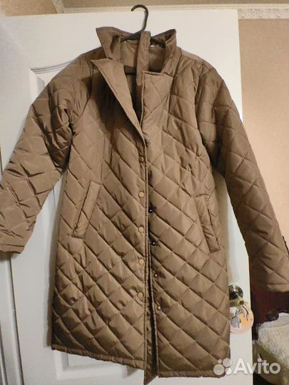 Пальто стеганное женское