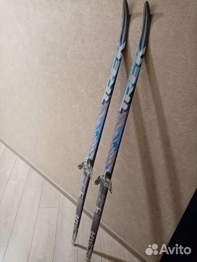 Беговые лыжи