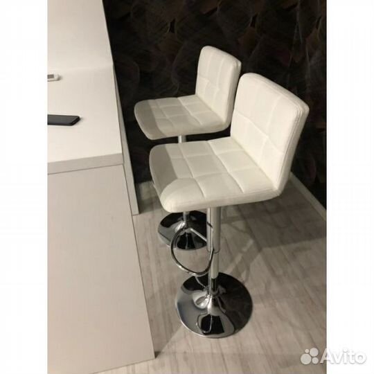 Барный стул