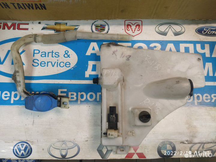 Бачок стеклоомывателя VW Touareg 7P 10-18