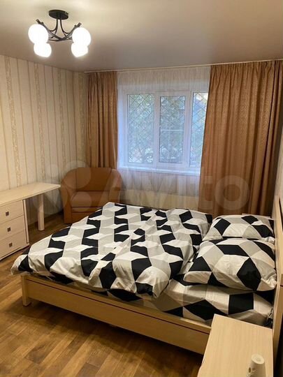 3-к. квартира, 65 м², 1/9 эт.