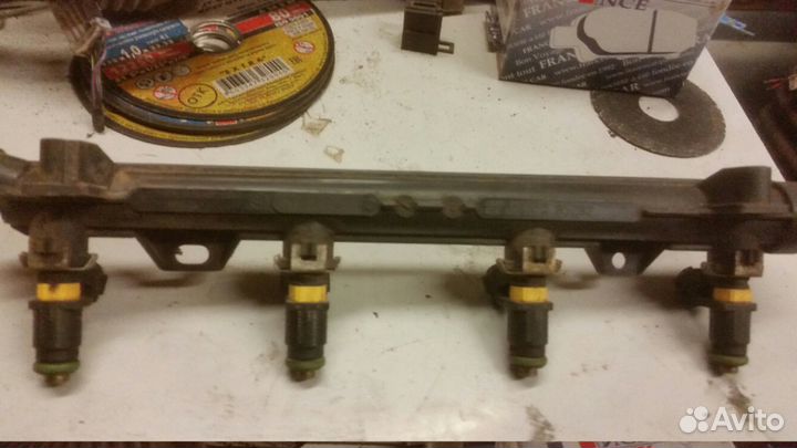 Форсунка инжекторная электрическая VW 036906031AG