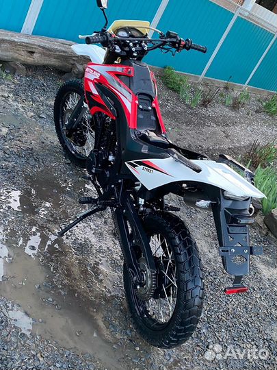 Мотоцикл 250 кубов Motoland