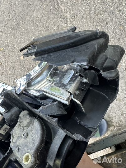 Фара правая skoda rapid