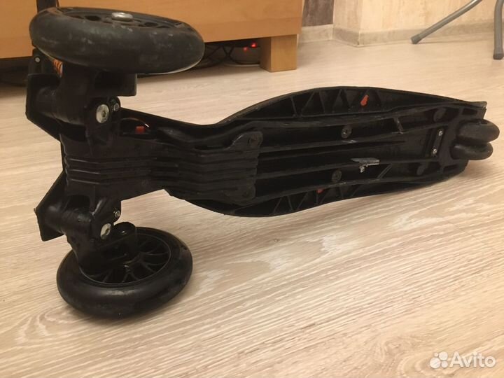 Самокат детский трехколесный micro maxi