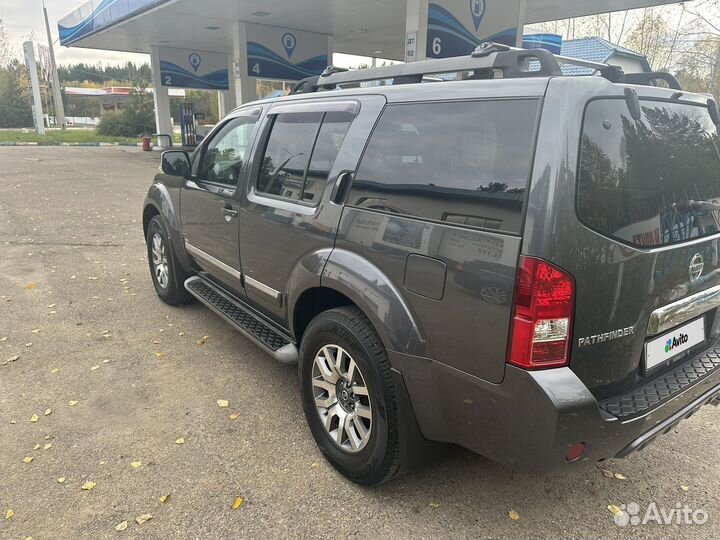 Nissan Pathfinder 3.0 AT, 2011, 197 000 км