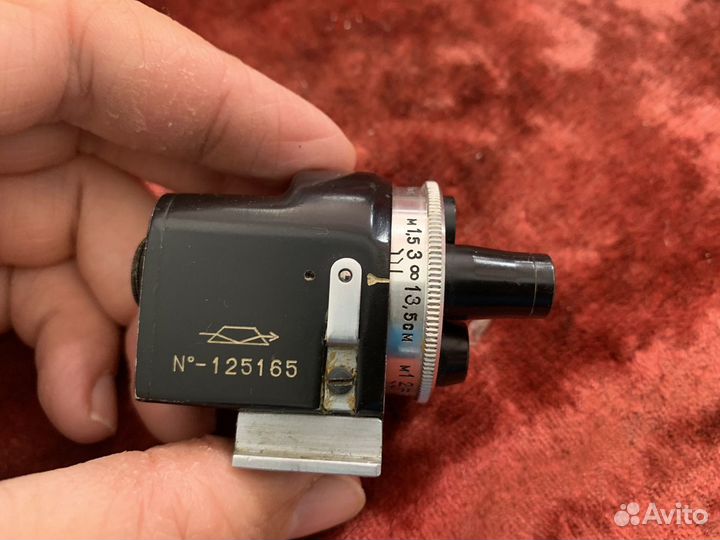 Видоискатель универсальный* для дальномерок. СССР