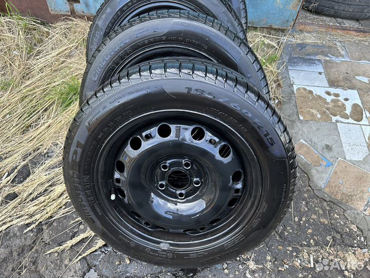 Колеса на volkswagen polo r15,rapid 2022года