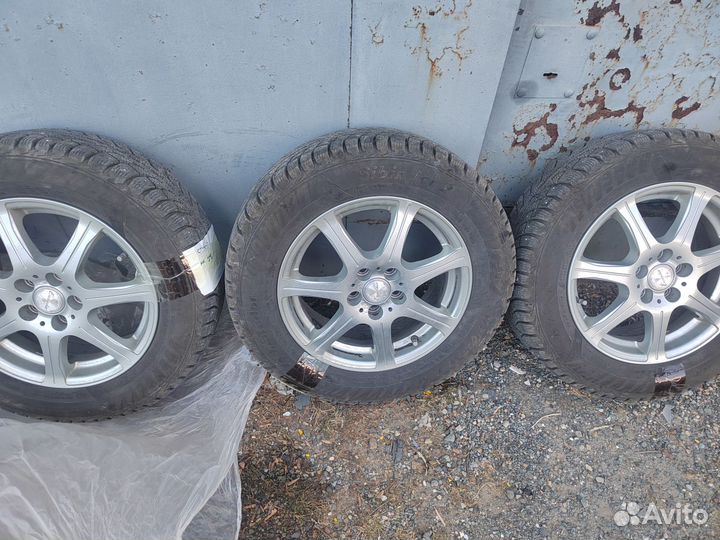 Диски литые Hot staff Exceeder R15, 5/100