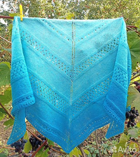 Бактус спицами