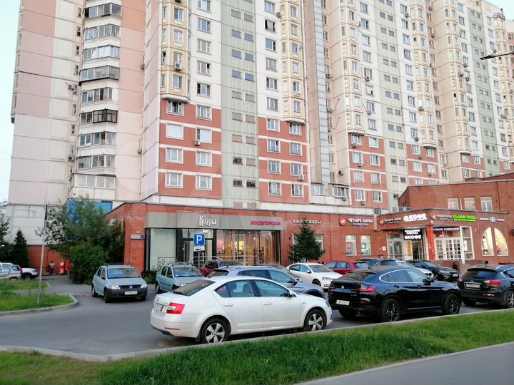 Торговая площадь, 64.4 м²