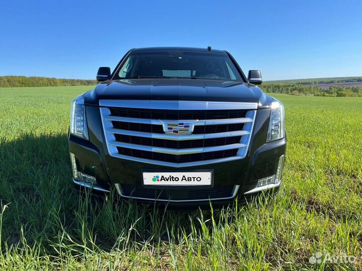 Cadillac Escalade 6.2 AT, 2018, 151 000 км