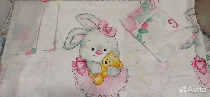 Постельное бельё, бортики для кровати