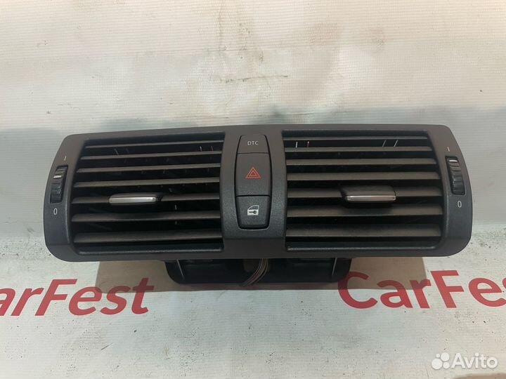 Центральный воздуховод BMW E87 E81 E82 E88