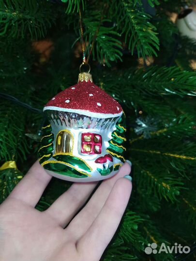 Елочные игрушки