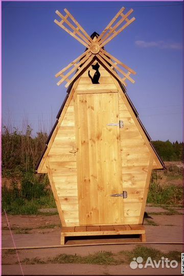 Уличный туалет деревянный DRE446