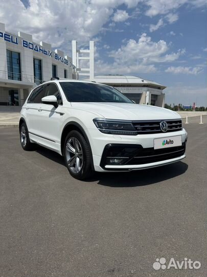 Volkswagen Tiguan 2.0 AMT, 2020, 28 000 км